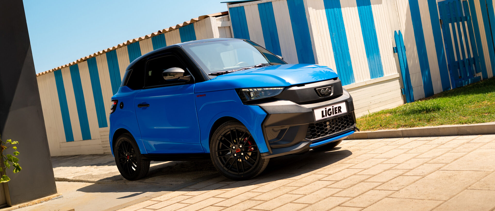 Assistance 0 km 7j/7 avec le rapatriement vers votre concession Ligier ou Microcar